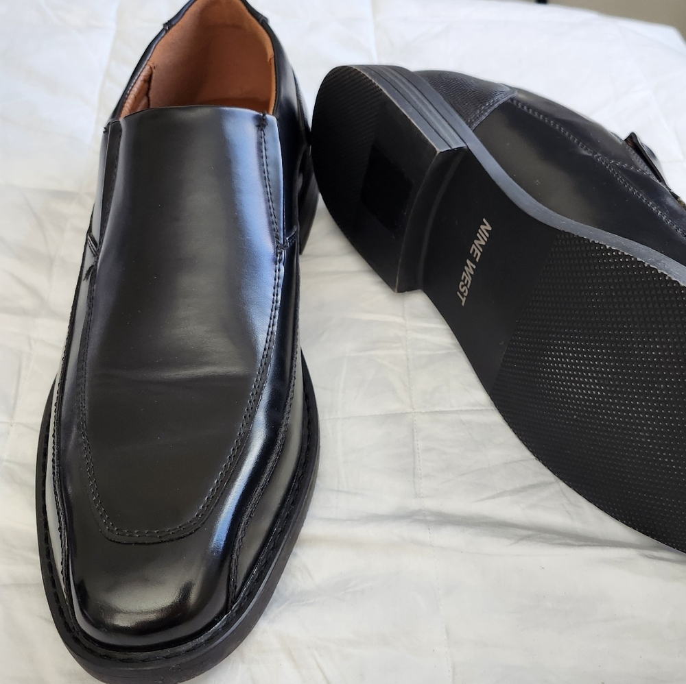 NWOB Men's Dress/Casual Shoe - Picture 3 of 4